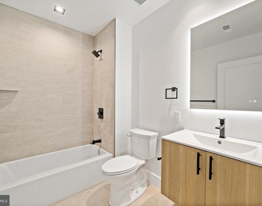 326 N 12th Street - Photo Thumbnail 16