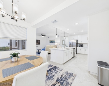 5527 Double Eagle Circle - Photo Thumbnail 4