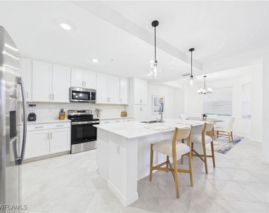 5527 Double Eagle Circle - Photo Thumbnail 1