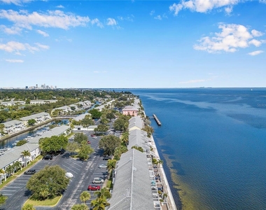 5172 Coquina Key Drive Se - Photo Thumbnail 38