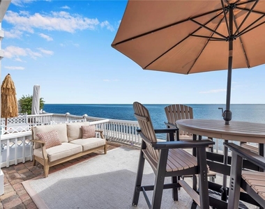 5172 Coquina Key Drive Se - Photo Thumbnail 30