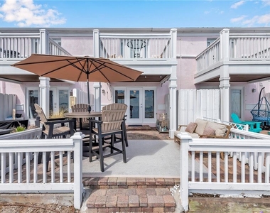 5172 Coquina Key Drive Se - Photo Thumbnail 33