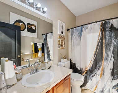 12224 Foxmoor Peak Drive - Photo Thumbnail 9