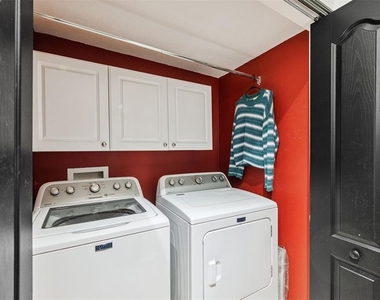 12224 Foxmoor Peak Drive - Photo Thumbnail 13