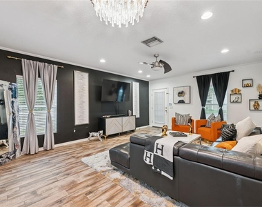 12224 Foxmoor Peak Drive - Photo Thumbnail 2