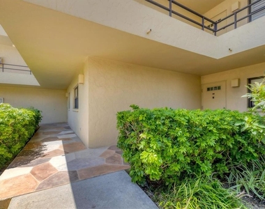 8776 Midnight Pass Road - Photo Thumbnail 31