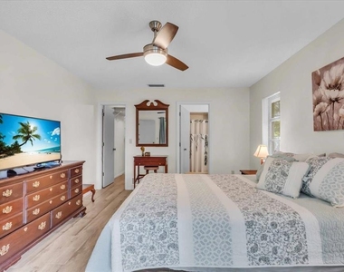 331 Burke Road - Photo Thumbnail 14