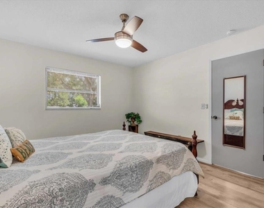 331 Burke Road - Photo Thumbnail 20