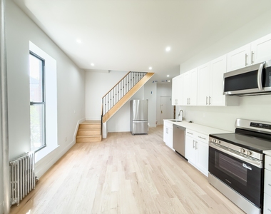 1047 Bedford Avenue - Photo Thumbnail 4