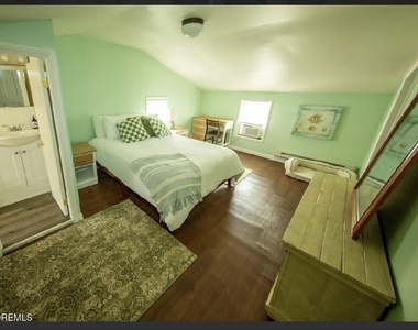 46 Kearney Avenue - Photo Thumbnail 14