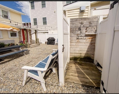 46 Kearney Avenue - Photo Thumbnail 2