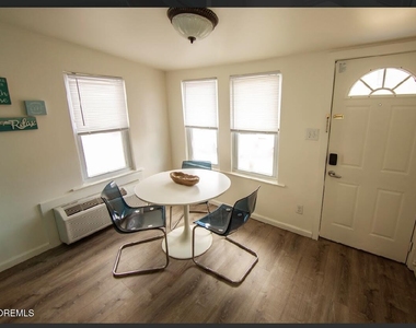 46 Kearney Avenue - Photo Thumbnail 12
