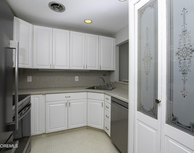 5b Auburn Court - Photo Thumbnail 8