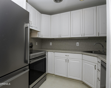 5b Auburn Court - Photo Thumbnail 9