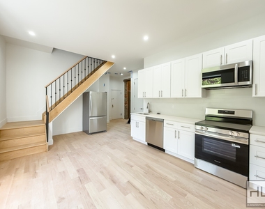 1047 Bedford Avenue - Photo Thumbnail 2