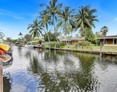 1613 Sw 5th Court - Photo Thumbnail 32