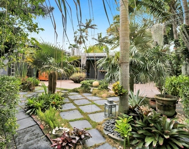 1613 Sw 5th Court - Photo Thumbnail 30