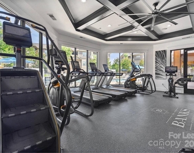 12620 Toscana Way - Photo Thumbnail 9