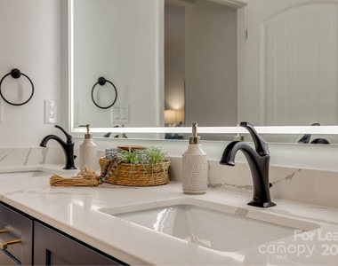 12620 Toscana Way - Photo Thumbnail 4