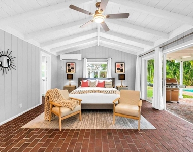 127 Miramar Way - Photo Thumbnail 12