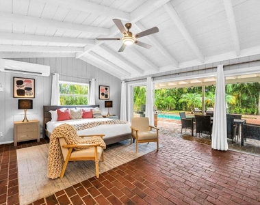 127 Miramar Way - Photo Thumbnail 13