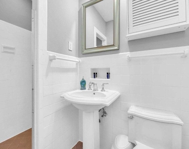 127 Miramar Way - Photo Thumbnail 17