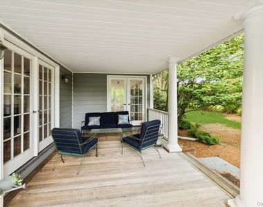 62 Beach Lane - Photo Thumbnail 21
