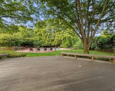 62 Beach Lane - Photo Thumbnail 20