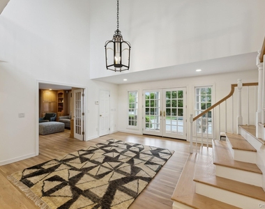62 Beach Lane - Photo Thumbnail 6