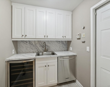 62 Beach Lane - Photo Thumbnail 5
