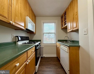 1400 Kenmore Avenue - Photo Thumbnail 5