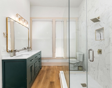 110 E Craig Pl - Photo Thumbnail 21