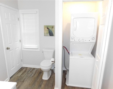 213 Claire Drive Se - Photo Thumbnail 10
