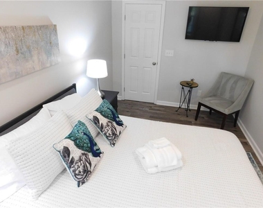 213 Claire Drive Se - Photo Thumbnail 5