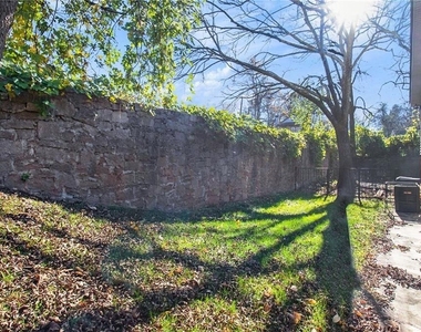 213 Claire Drive Se - Photo Thumbnail 15