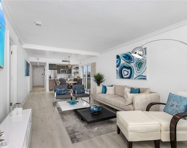 26340 Hickory Boulevard - Photo Thumbnail 4