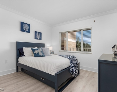 26340 Hickory Boulevard - Photo Thumbnail 14