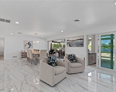 2500 Kings Lake Boulevard - Photo Thumbnail 5