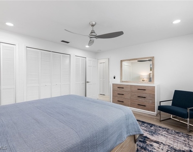 2500 Kings Lake Boulevard - Photo Thumbnail 13