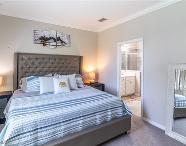 1414 Oceania Drive S - Photo Thumbnail 10