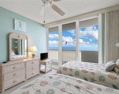 140 Seaview Court - Photo Thumbnail 14