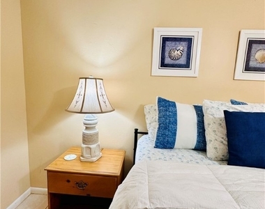 671 94th Avenue N - Photo Thumbnail 22