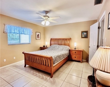 671 94th Avenue N - Photo Thumbnail 17