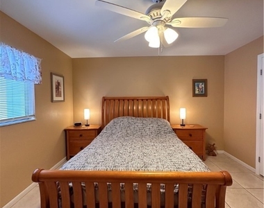 671 94th Avenue N - Photo Thumbnail 18