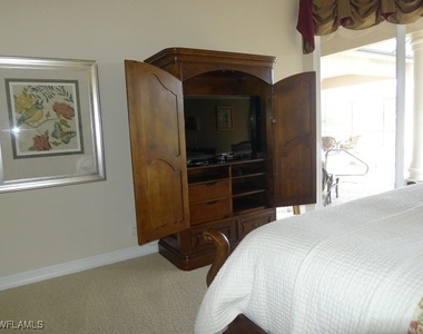18301 Verona Lago Drive - Photo Thumbnail 11