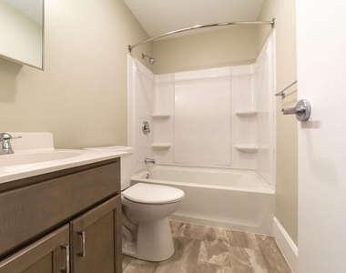 41 Prospect St - Photo Thumbnail 5