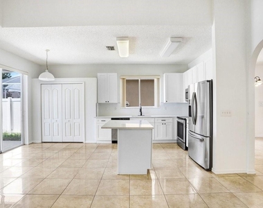 930 Grand Canyon Drive - Photo Thumbnail 15