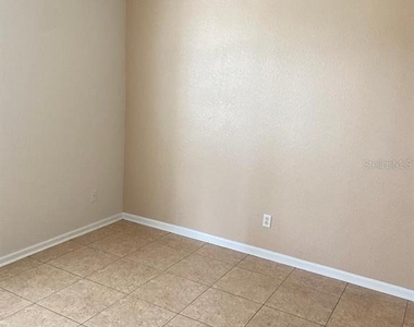 6100 Stevenson Drive - Photo Thumbnail 13
