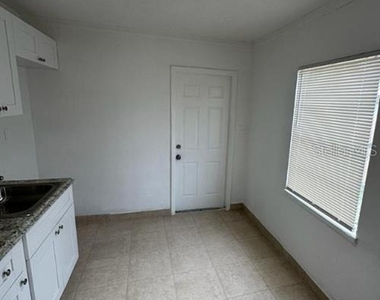 1238 Herschell Street - Photo Thumbnail 4