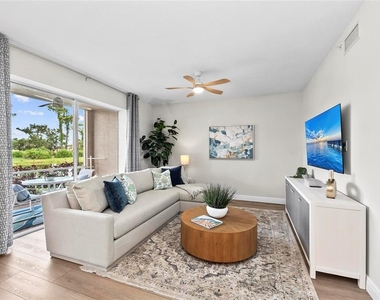 5280 Hyland Hills Avenue - Photo Thumbnail 3